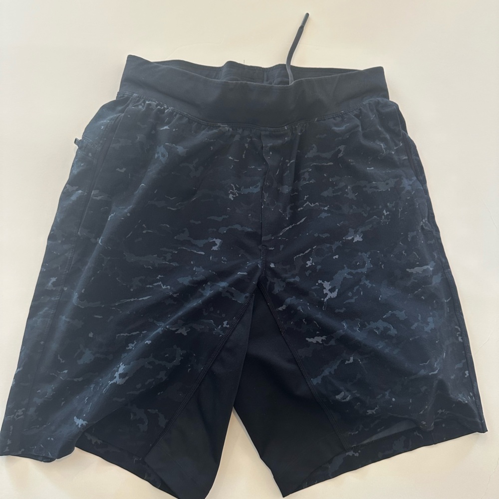 Lululemon liner shorts medium